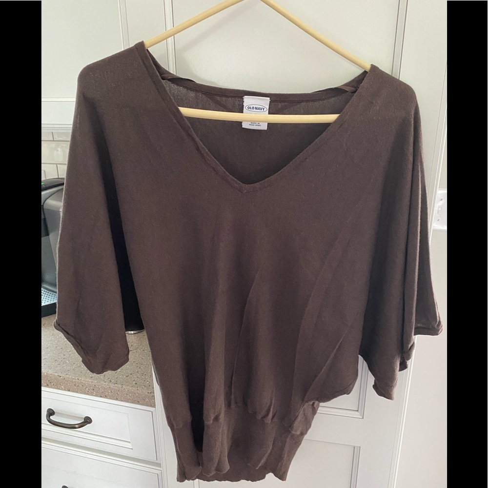 Ladies Medium Brown Old Navy top